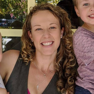 Meet your Posher, Becky